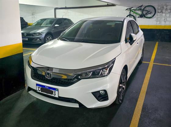 HONDA CITY 1.5 i-VTEC FLEX HATCH EXL CVT HONDA CITY 1.5 i-VTEC FLEX HATCH EXL CVT